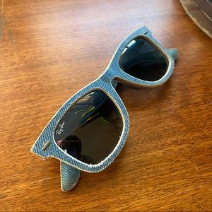 Denim Ray-Bans: wayfarer 🕶